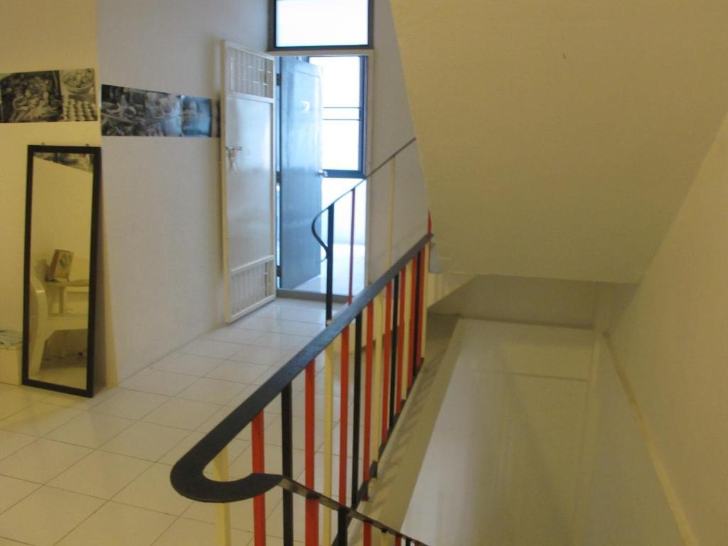 De Talak Hostel Bangkok Dış mekan fotoğraf