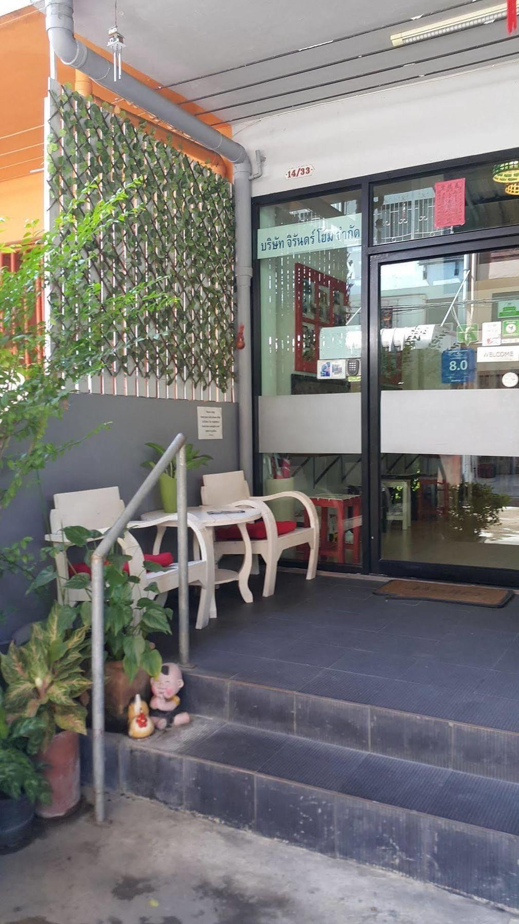 De Talak Hostel Bangkok Dış mekan fotoğraf